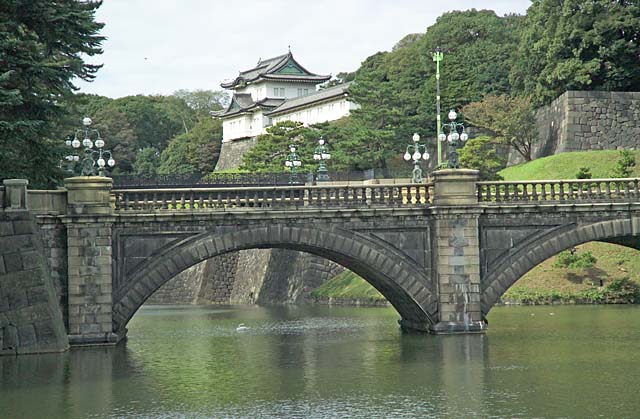 Nijubashi bridge